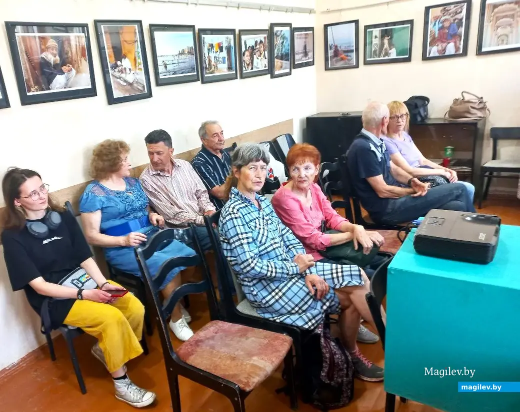 30.05.2024 г., Могилев, фотоклуб «Радуга». Открытие выставки Яны Корбаль «Падарожжа з водарам перцу. Цудоўная Iндыя».