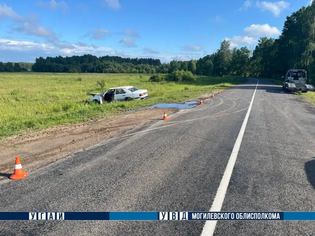 Фото с места ДТП: УГАИ УВД облисполкома
