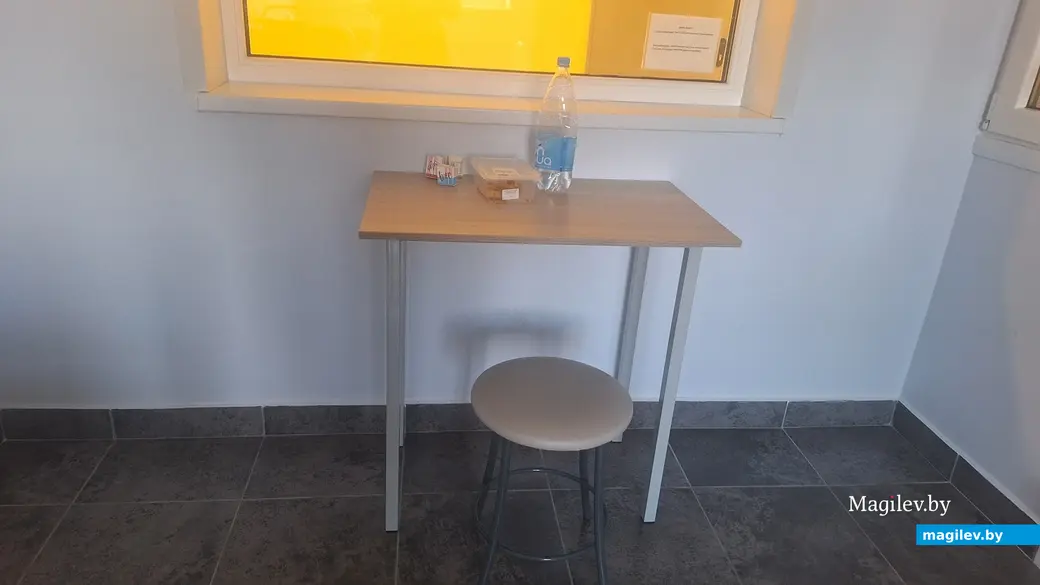 Май 2024 г. Могилев., палата в новой «инфекционке». Кормят нормально, но передачки из дома не помешают.