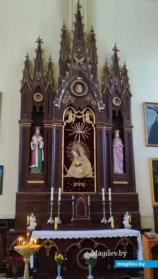 Май 2024 года. Деревня Гервяты. Костел Святой Троицы.