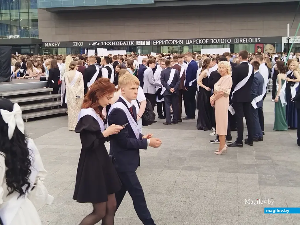 14.06.2024 г. Могилев, площадь Единства. «Звездный выпускной»