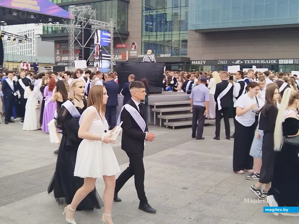 14.06.2024 г. Могилев, площадь Единства. «Звездный выпускной»