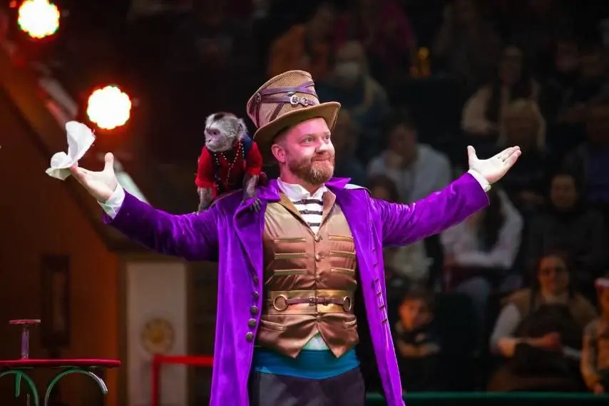 Цирк-шапито Белгосцирка привез в Могилев программу «Сафари».