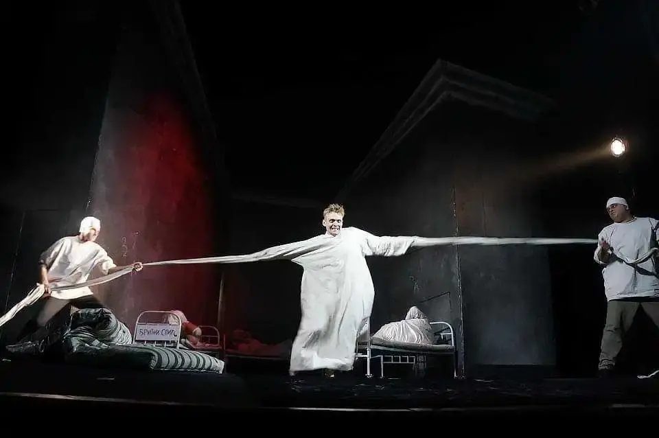 Спектакль «Пиковая дама» Могилевского драмтеатра. Фото предоставлено Могилевским драмтеатром.