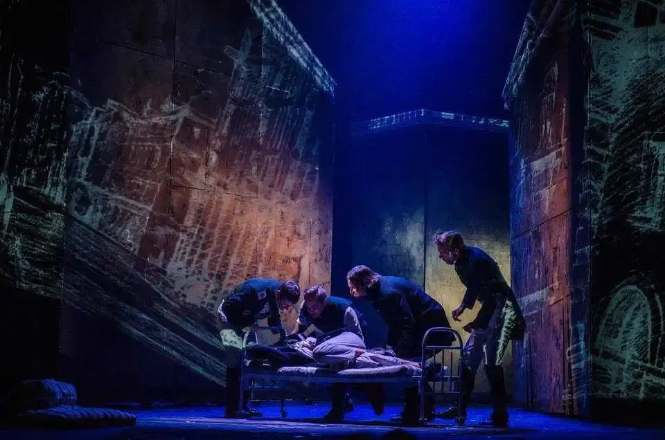 Спектакль «Пиковая дама» Могилевского драмтеатра. Фото предоставлено Могилевским драмтеатром.