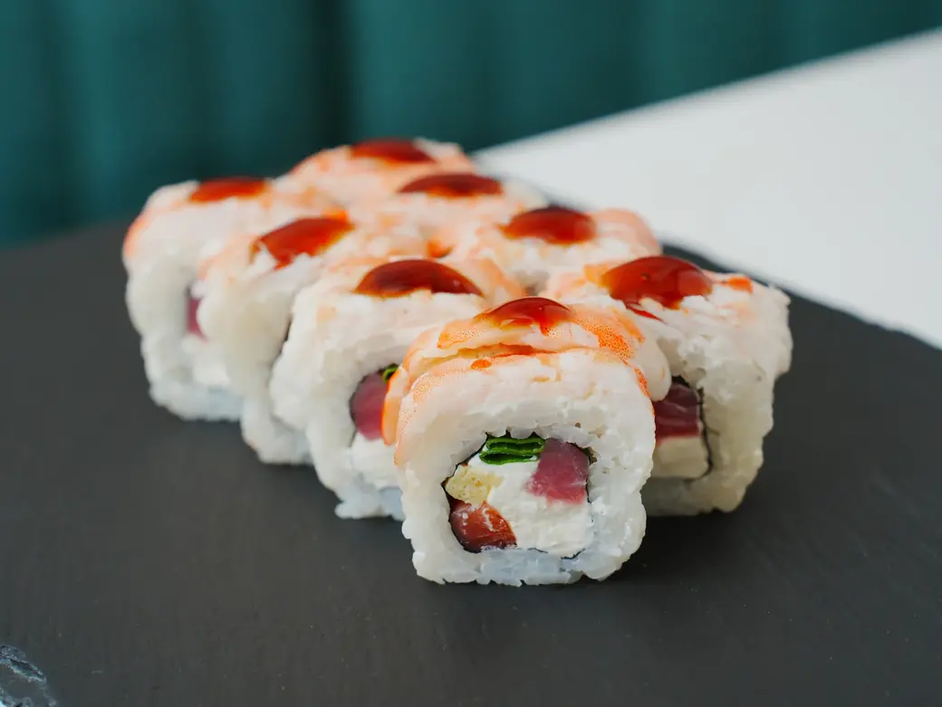 От сырных до острых. В Могилеве появились необычные суши.