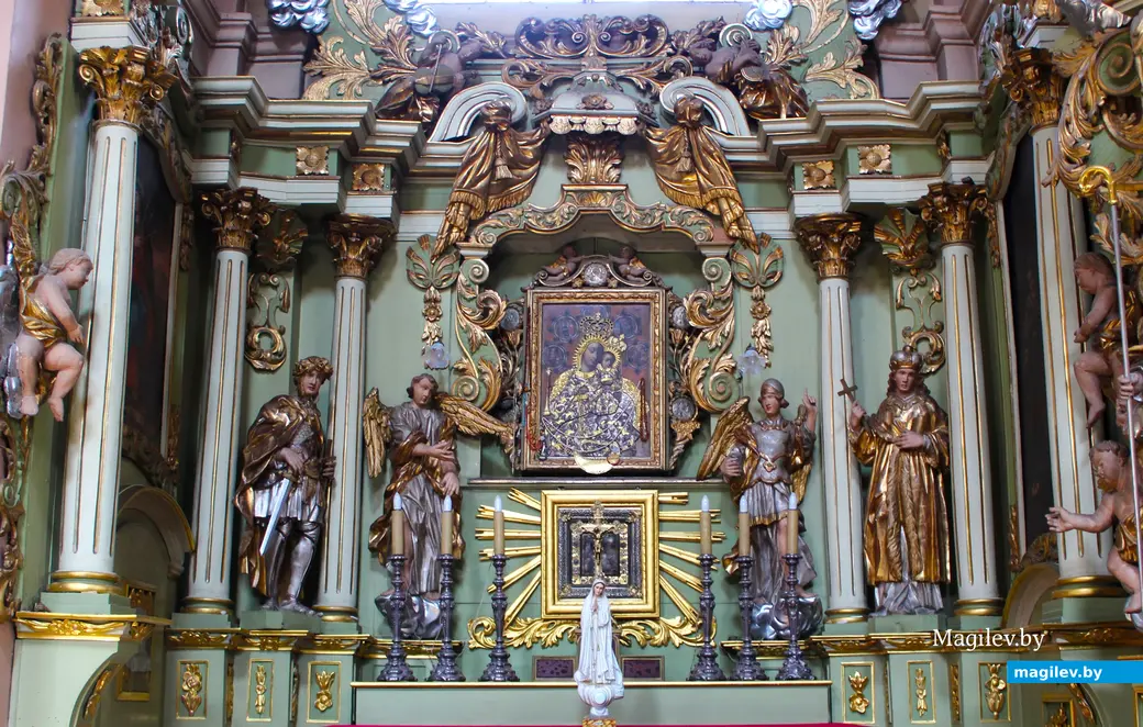 18 июня 2024 года. Пинск. Монастырь францисканцев и костел Успения Пресвятой Девы Марии.