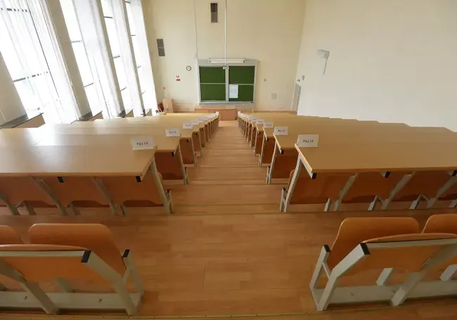 БИП закрывается: в какие вузы могут перевестись студенты