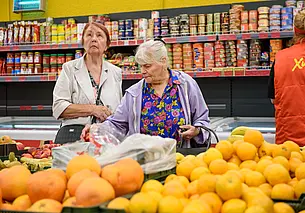Не только для пенсионеров. В магазинах низких цен «Хит!» появилась социальная скидка до 10%