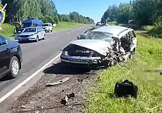 Лобовое столкновение у деревни Поплавщина: два человека погибли