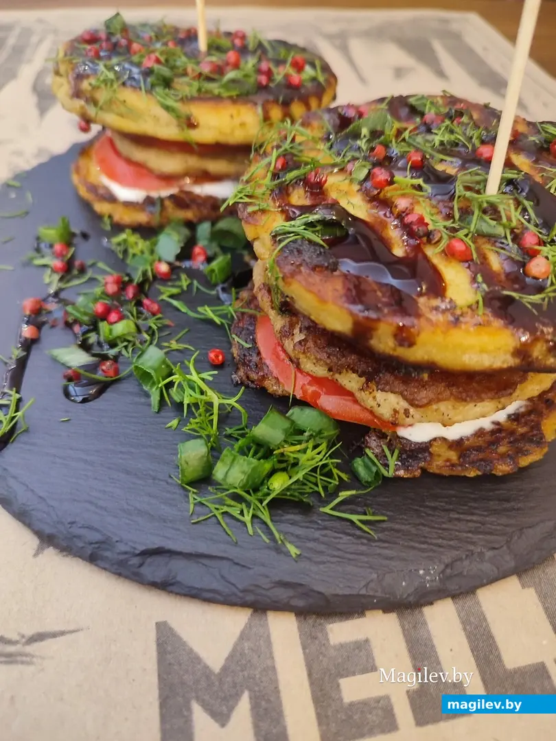 Сытный ужин с бесподобным десертом. Сходили на фестиваль белорусской кухни в ресторан «Мейли», 26 июня 2024 г.