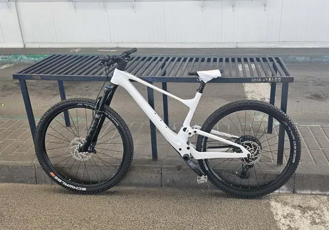 Белорус пытался ввезти в страну очень дорогой велосипед без уплаты пошлин