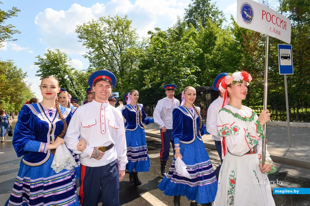 28.06.2024. Социалистическая — Минская — Карбышева. Торжественное шествие делегаций