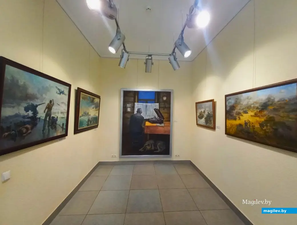 28.06.2024 г.,Могилев, выставочный зал музея истории города. Выставка «Пространство мира и созидания».