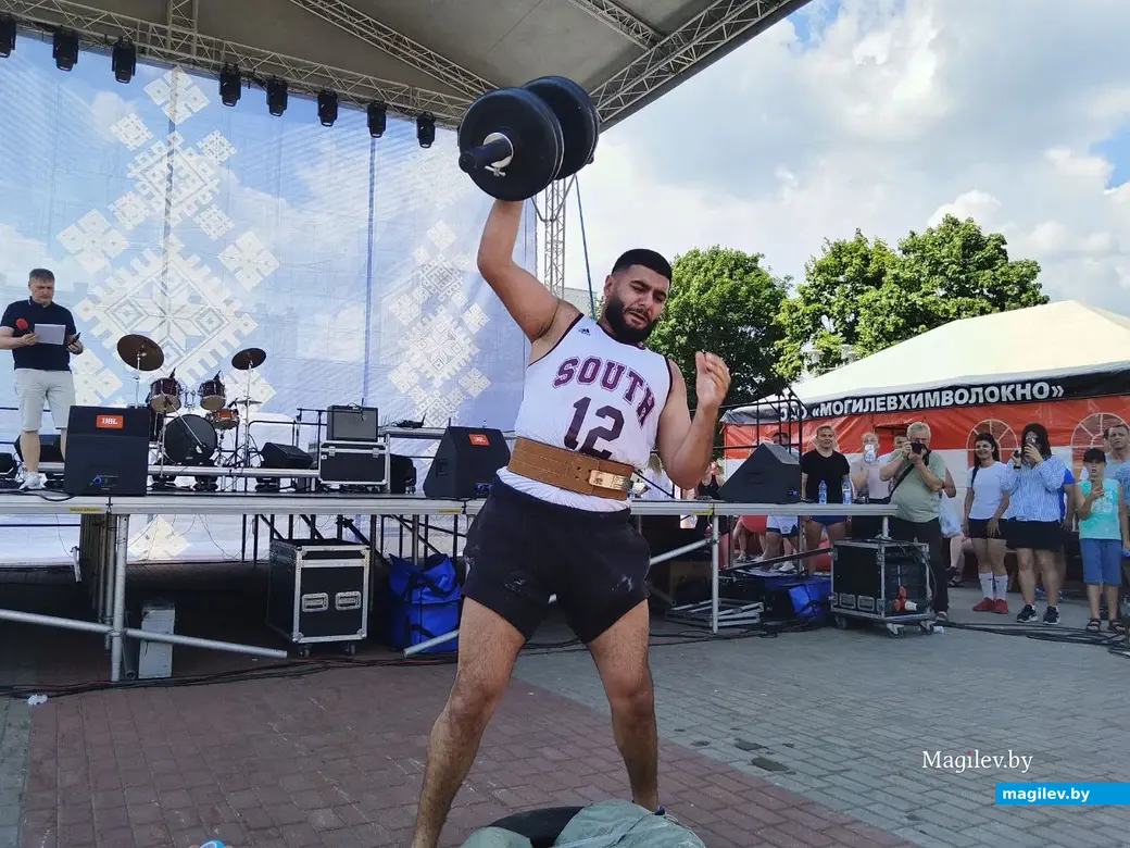 Могилев, 29 июня 2024 года. Конкурс «Самый сильный могилевчанин».