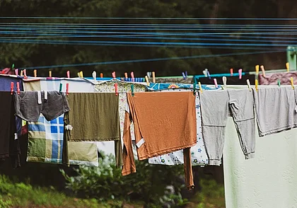 Как постирать одежду в багажнике авто: необычный, но эффективный метод