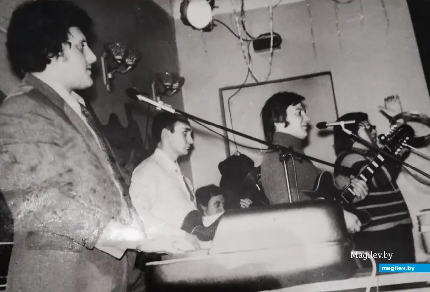 1970-е годы, Могилев. Слева направо: Басок, Яшнов, Музыкантов, Катков, Михалевич.