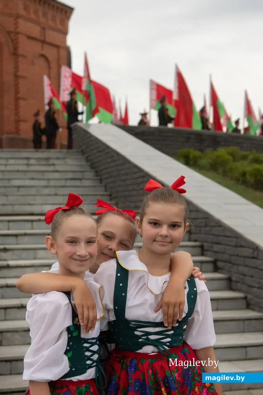 3 июля 2024 года. Театрализованный митинг, посвященный 80-й годовщине освобождения Республики Беларусь от немецко-фашистских захватчиков на мемориальном комплексе