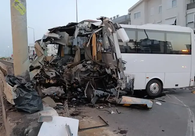 В Турции разбился автобус с белорусскими и российскими туристами (дополнено)