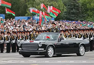 Военный парад в честь Дня Независимости проходит в Минске. Фотофакт