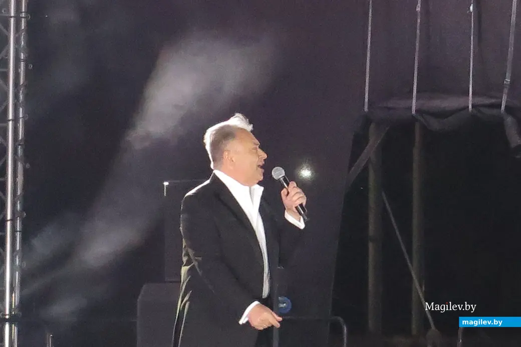 3 июля 2024 г. Могилев, пл. Славы. На праздничном концерте.