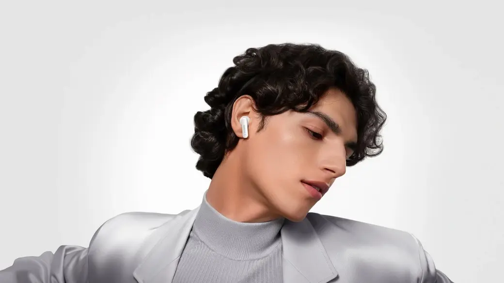 Новая конструкция камеры для фильтрации шумов снижает шумы от фоновых разговоров в диапазонах от 1 до 3 кГц.