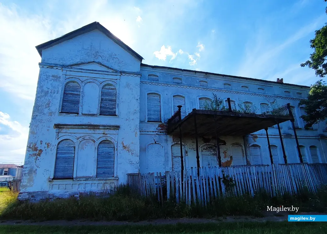 Путешествие одного дня на Гомельщину. Чечерск, усадьба. Июнь 2024 г.