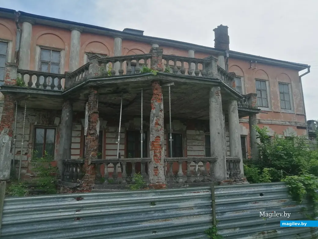 Путешествие одного дня на Гомельщину. Усадьба Халецких и Войнич-Сенажецких. Июнь 2024 г.