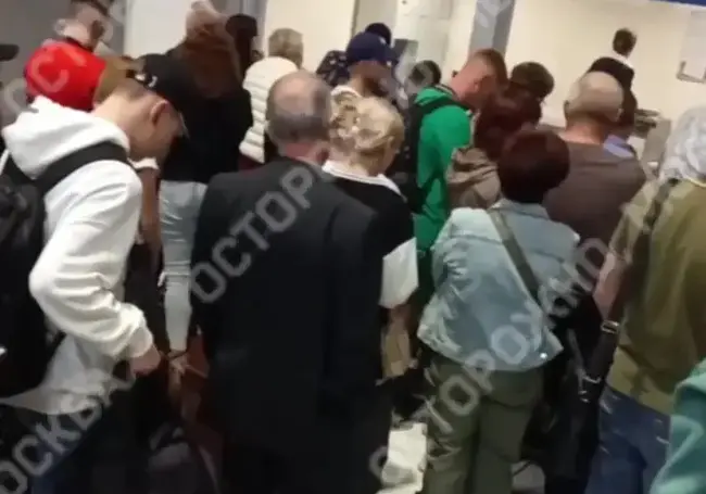 В московском аэропорту Шереметьево образовался коллапс из-за массовой отмены рейсов