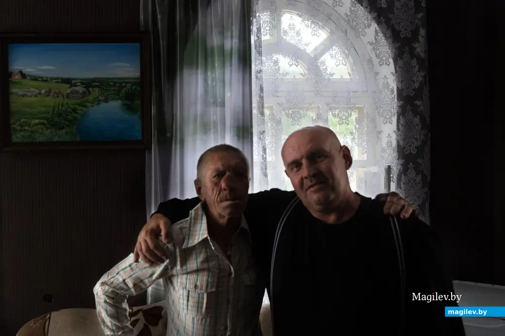 Июль 2024 г. Могилев, благотворительное общество «Табея». Юрий Чернявский и Александр Алпеев.