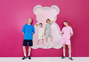 Mark Formelle выпустил первую в мире обнимательную коллекцию c мишками