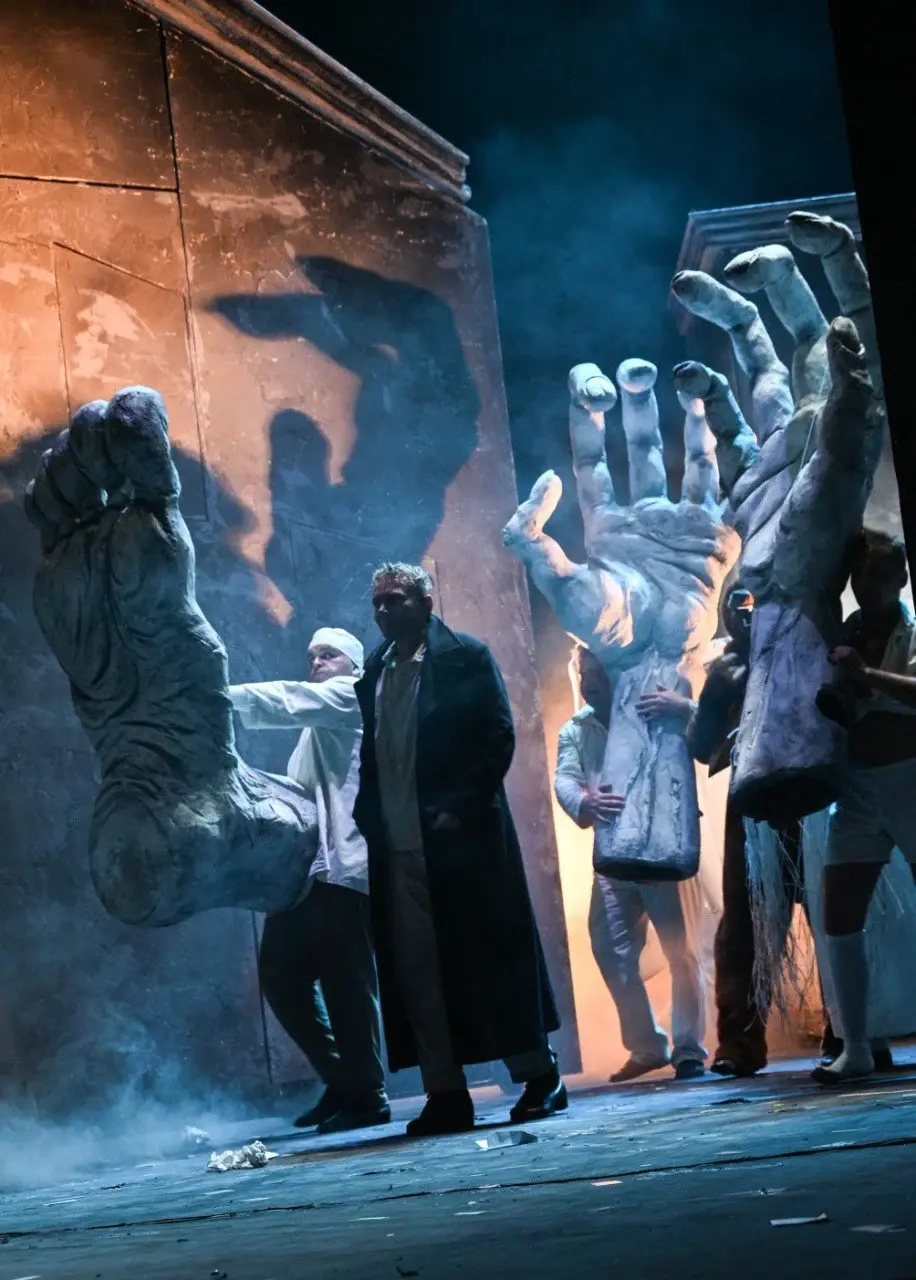 Спектакль «Пиковая дама» режиссера Игоря Козакова и драматурга Дмитрия Богославского в Могилевском драмтеатре. Фото Анастасия Кривонос.