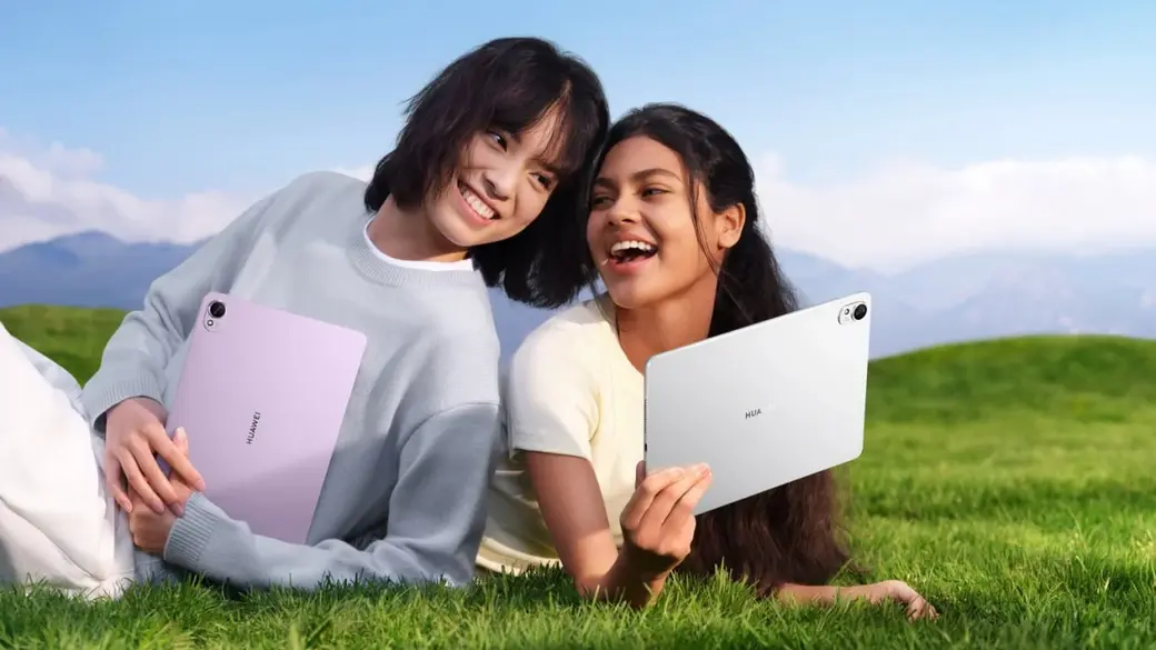 Планшет Huawei MatePad 11,5”S доступен в конфигурации с 8+256 ГБ памяти в цветах «космический серый», «сиреневый» и «мерцающий серебристый».