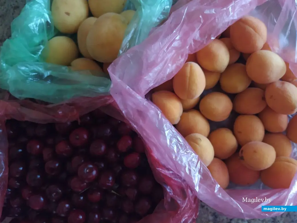 12 июля 2024 года. Купленные фрукты для варенья.