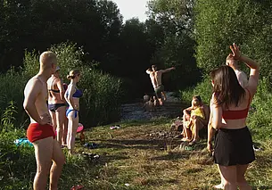 «С виду девочка-колокольчик, а как рот откроет – будто 2 срока отмотала…». Жизнь глазами могилевчан