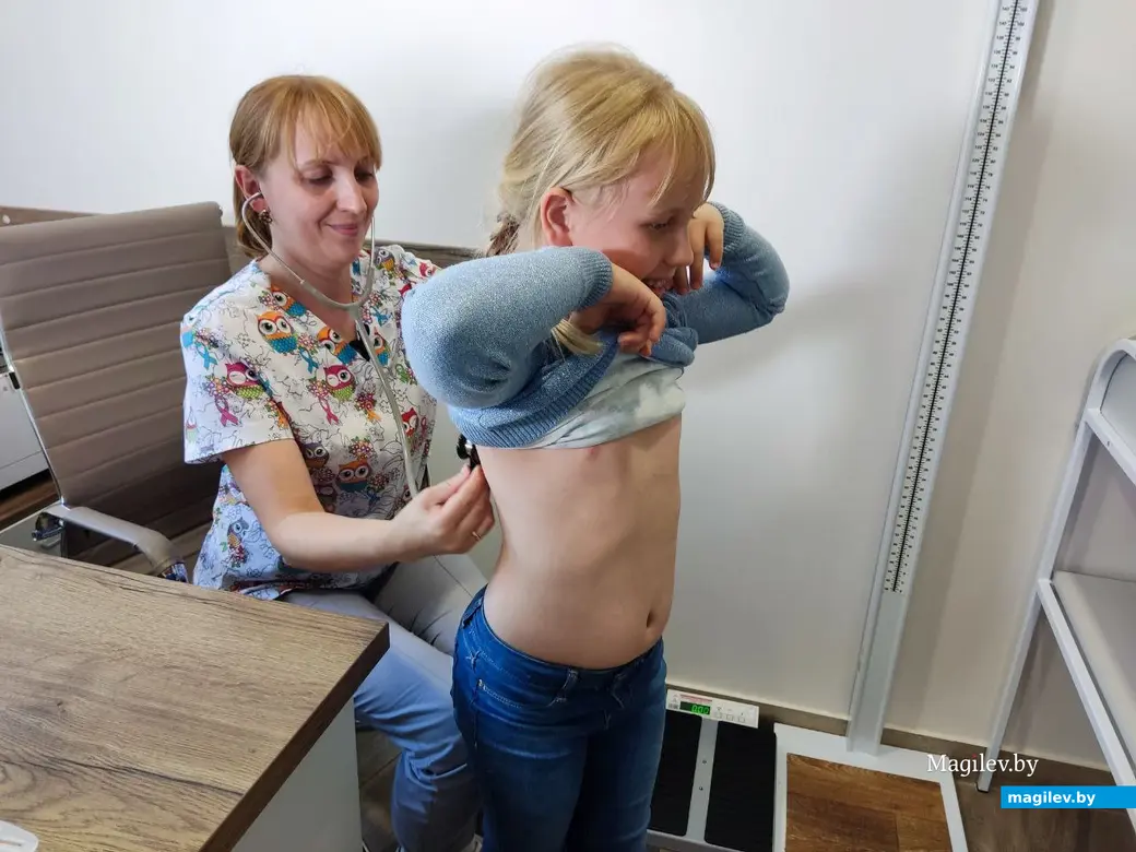 23.07.2024 г. Могилев, медицинский центр «А Клиника». Врач-педиатр Ирина Игоревна Киселева: «Диспансеризация детей проводится ежегодно и перечень обязательных осмотров