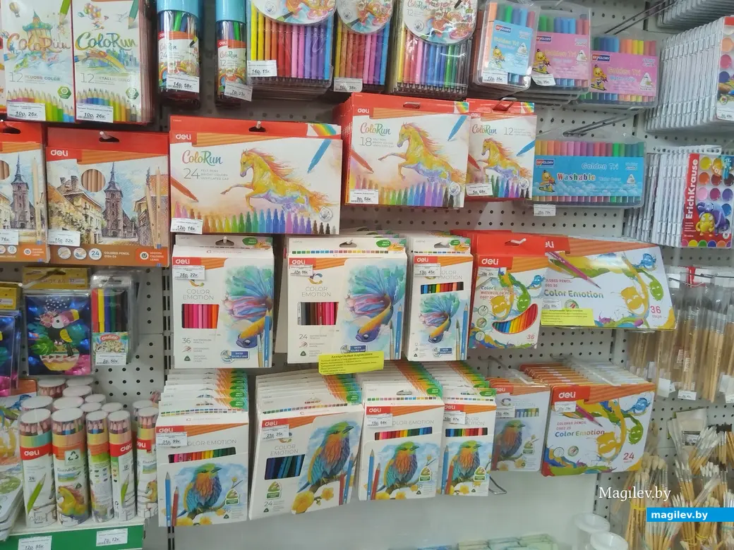 02.08.2024 г. Могилев. Магазин канцелярских товаров «М4». Собираем ребенка к школе.