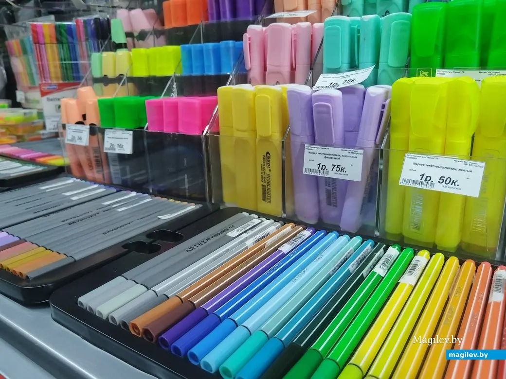 02.08.2024 г. Могилев. Магазин канцелярских товаров «М4». Собираем ребенка к школе.