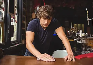 «На жизнь у мамы брать не хочется»