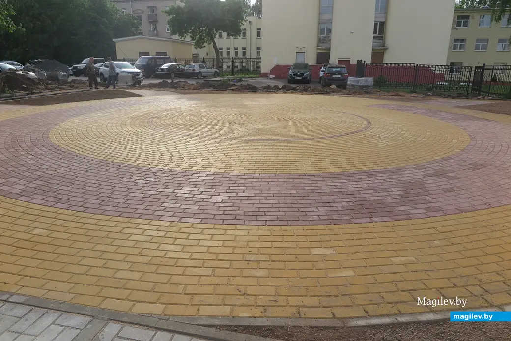 27.05.2025 г. Могилев, ул.Пионерская, здесь строят «Хабаровский дворик».