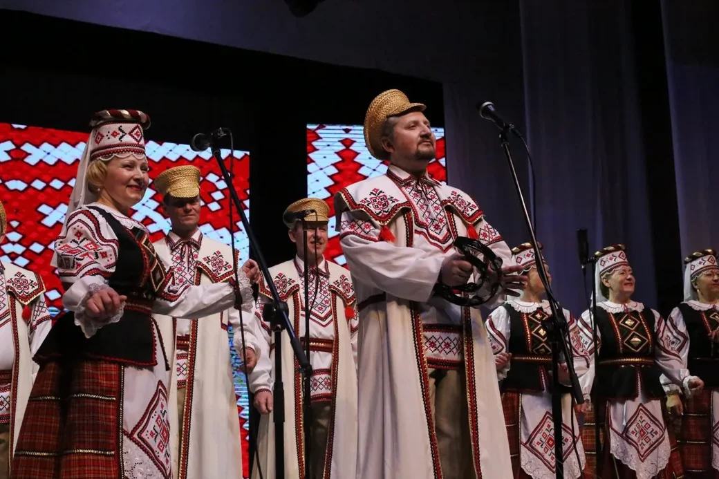 Бобруйск. Игорь Шатило во время выступления.