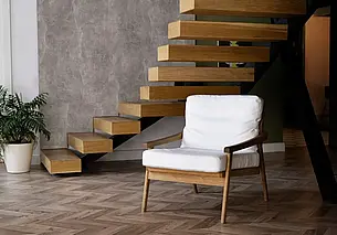 «ИП изготовил и установил деревянную лестницу, но некачественно»