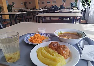 От вывески до компота: честный обзор столовой ЧУП «Метиз» со вкусом и запахом детства