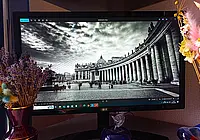 В мастерской могилевчанина хранится уникальный портрет Франциска, с которым сейчас прощается мир