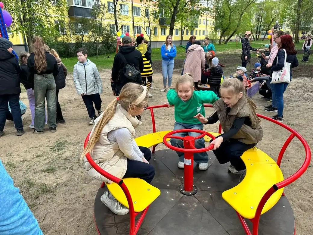 25.04.2025 г. Могилев, ул.Кутепова. Здесь появилась новая детплощадка!