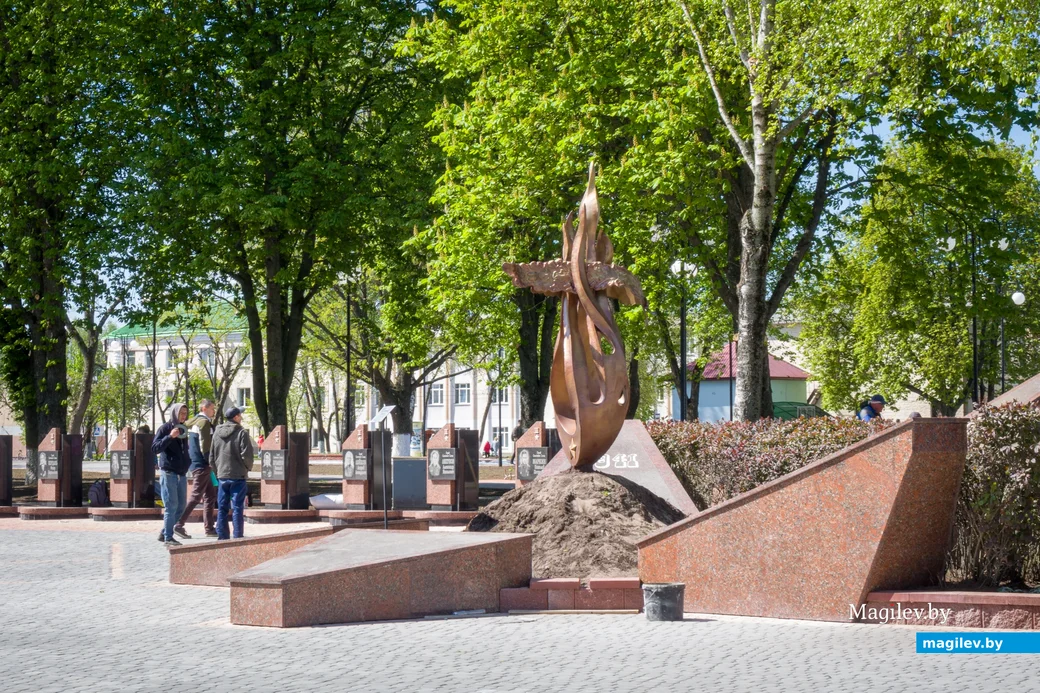 26.04.2025. Площадь Победы. Заканчивается реконструкция и благоустройство площади Победы и