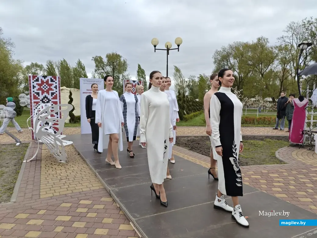 1.05.2025 г. Праздник весны и труда отмечает Могилев. Парк Подниколье