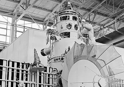 Советский космический аппарат «Космос-482» упал в Индийский океан