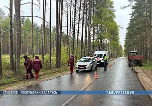 Двое несовершеннолетних разбились на мотоцикле в Минской области