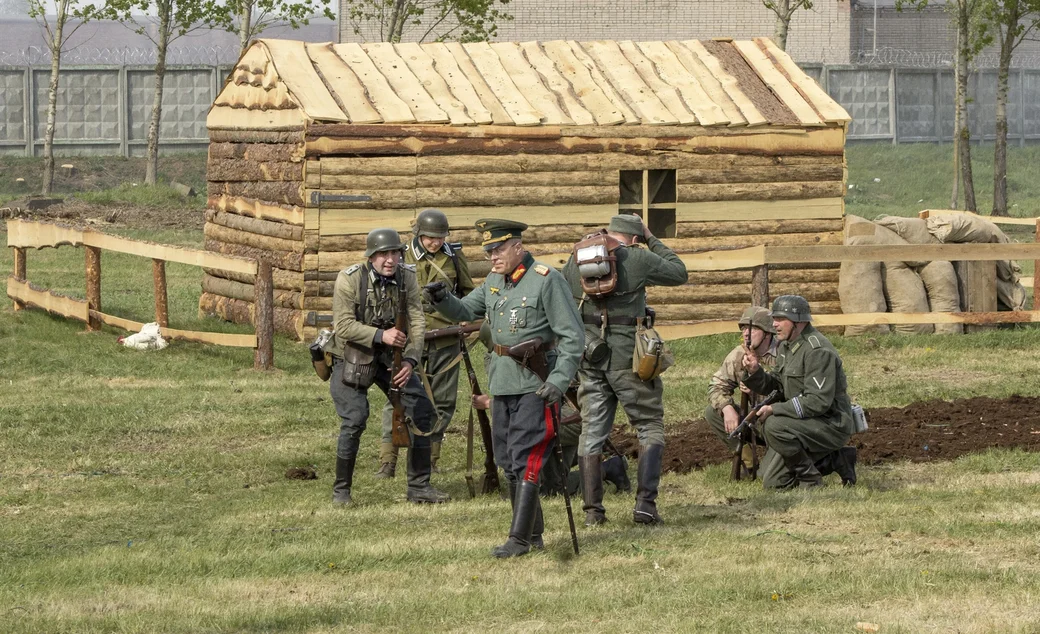 3.05.2025. Площадка у Бобруйской крепости. Фрагменты военно-исторической реконструкции